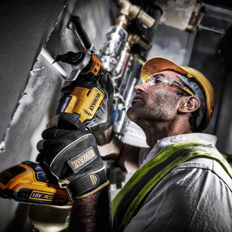 Аккумуляторный мультитул DeWalt DCS355N