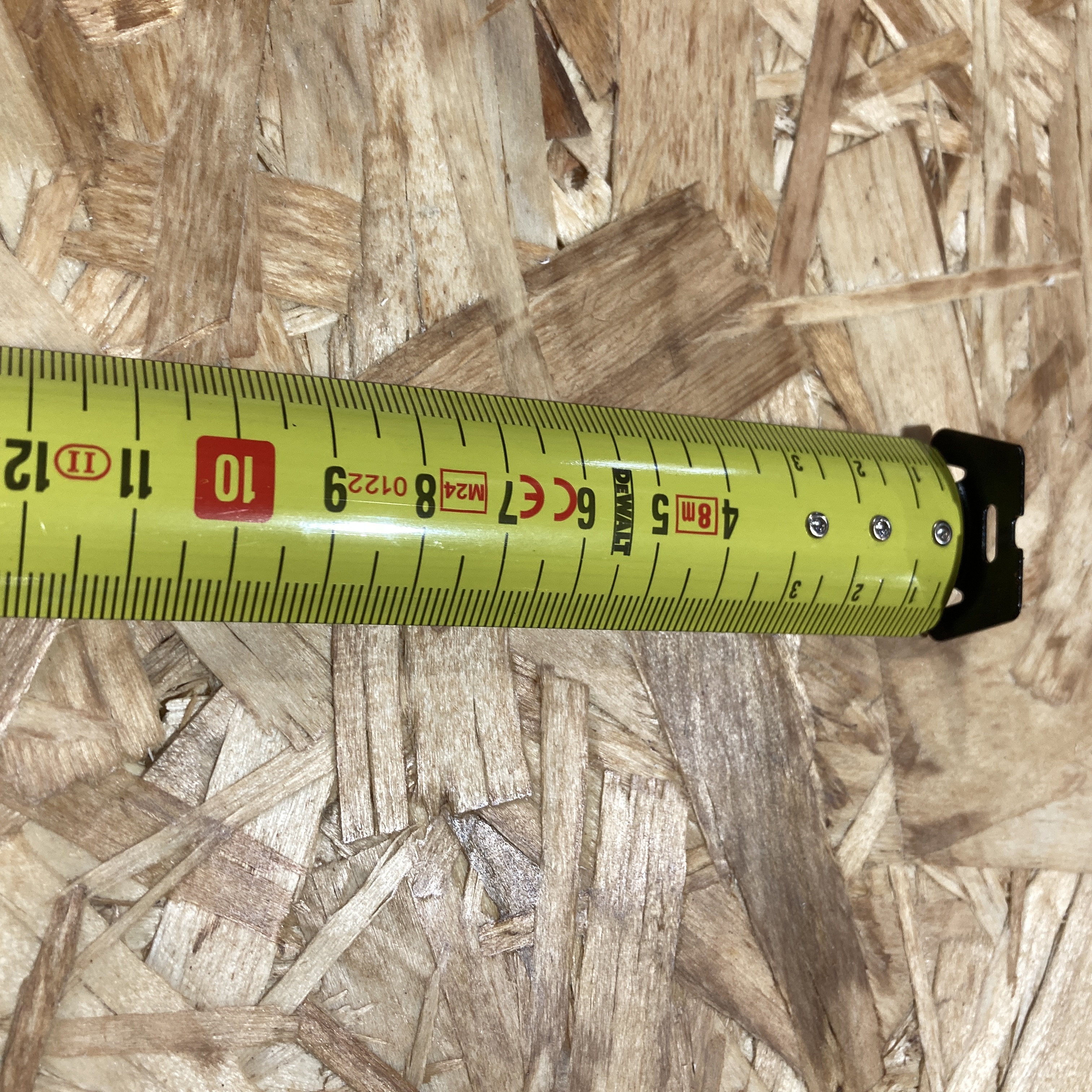 Рулетка DeWalt TOUGH TAPE 8м х 32мм