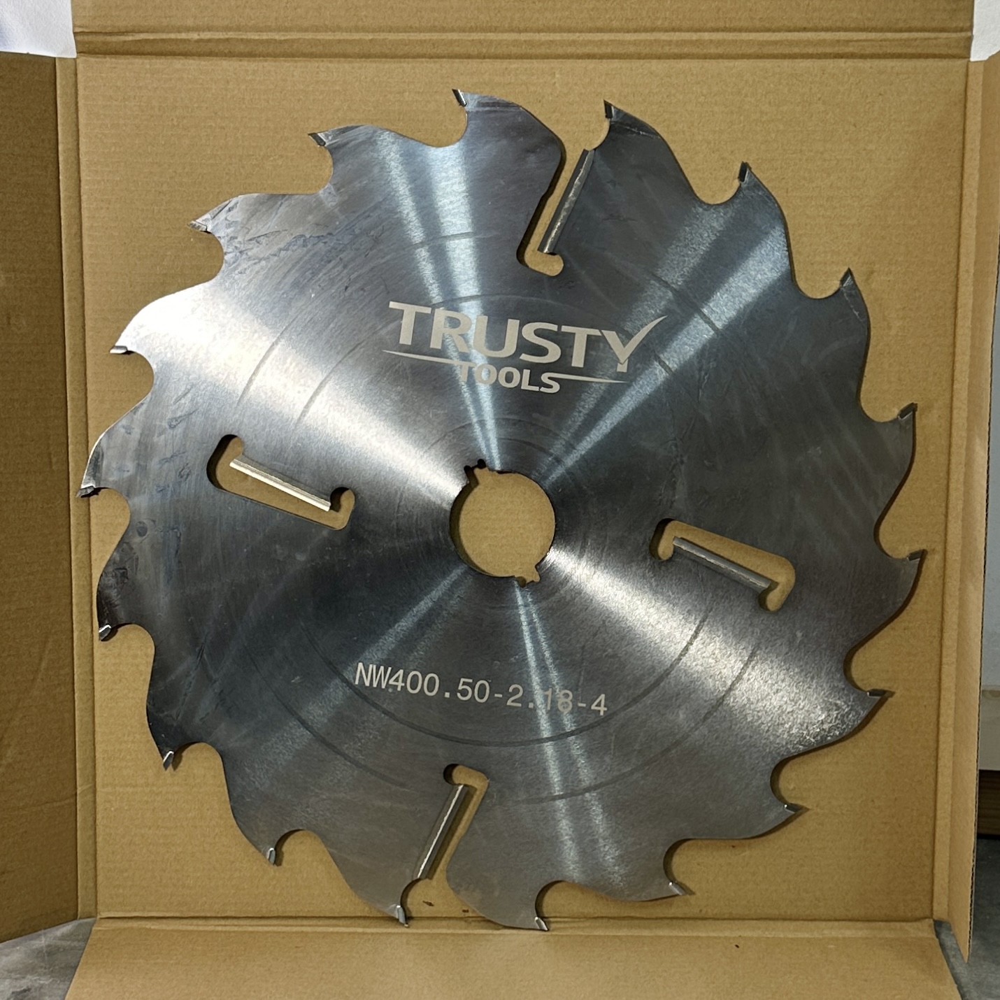 Диск для пилорамы Trusty-Tools 400х50 18+4T