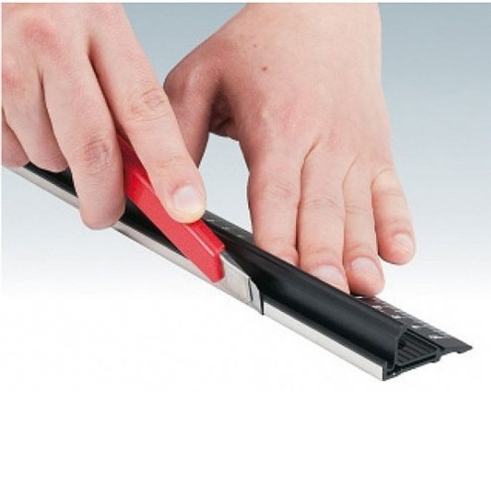 Линейка универсальная TAJIMA Cutter Guide Slim 60 см