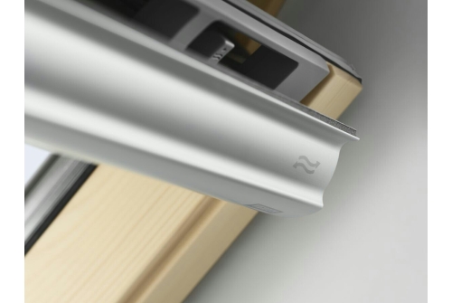 Окно мансардное VELUX GZL 1051 94x118 (однокамерное, ручка сверху)