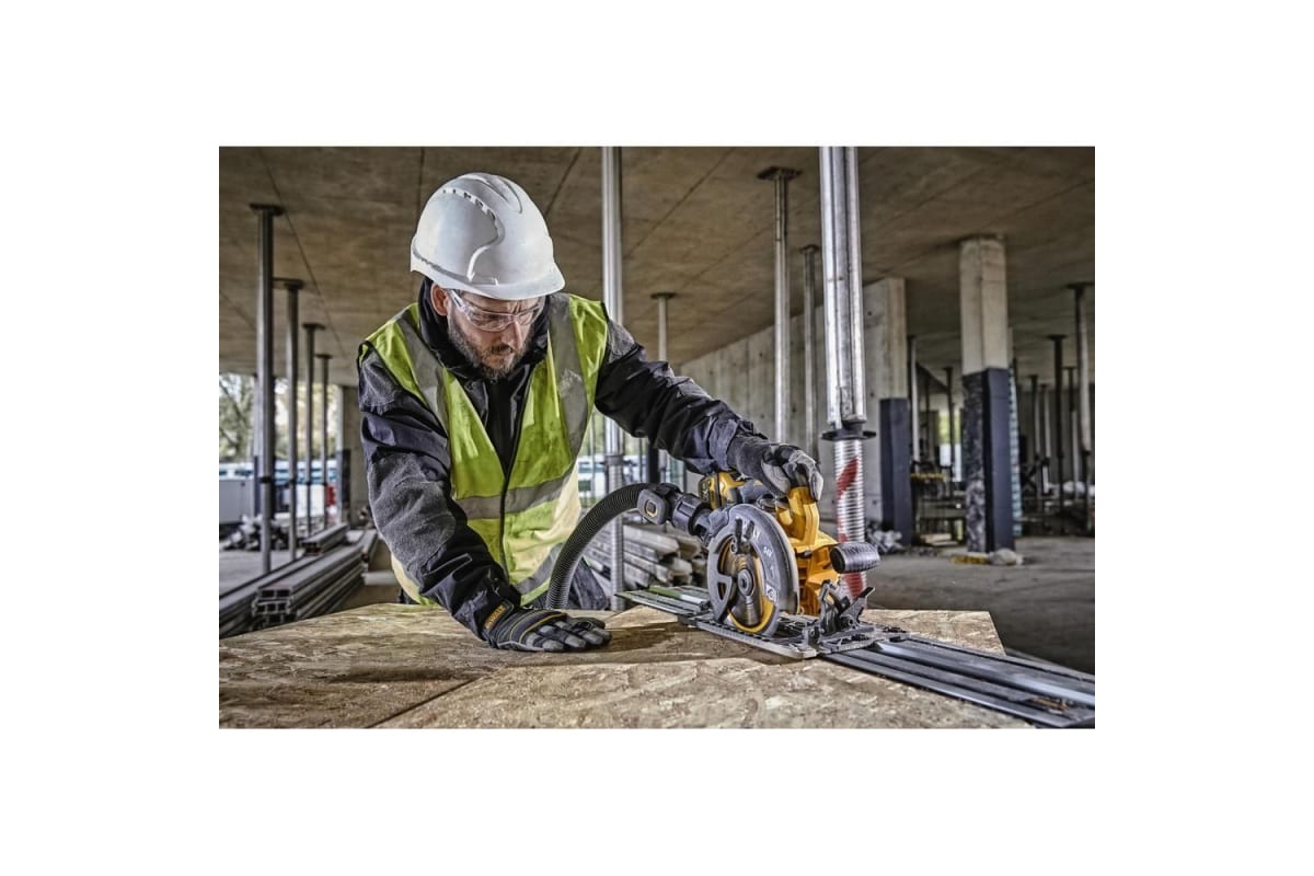 Аккумуляторная дисковая пила DeWalt DCS579N-XJ