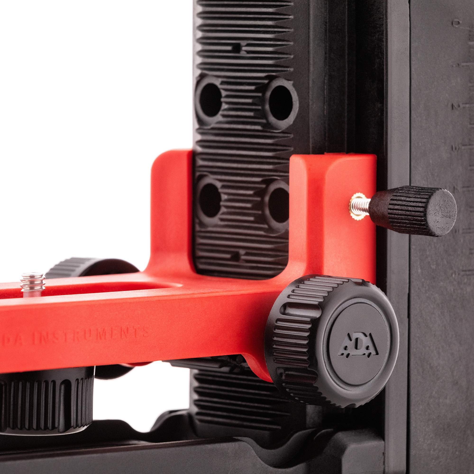 Комплект магнитный с микролифтом Magnetic Lift + крепление-зажим Wall Bracket