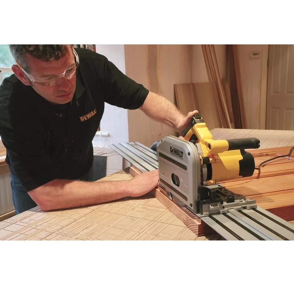 Направляющая шина DeWalt 1.5 м