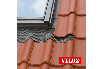 Оклад VELUX EDW 1000 с гидроизоляцией для профилированных кровельных материалов 78x140